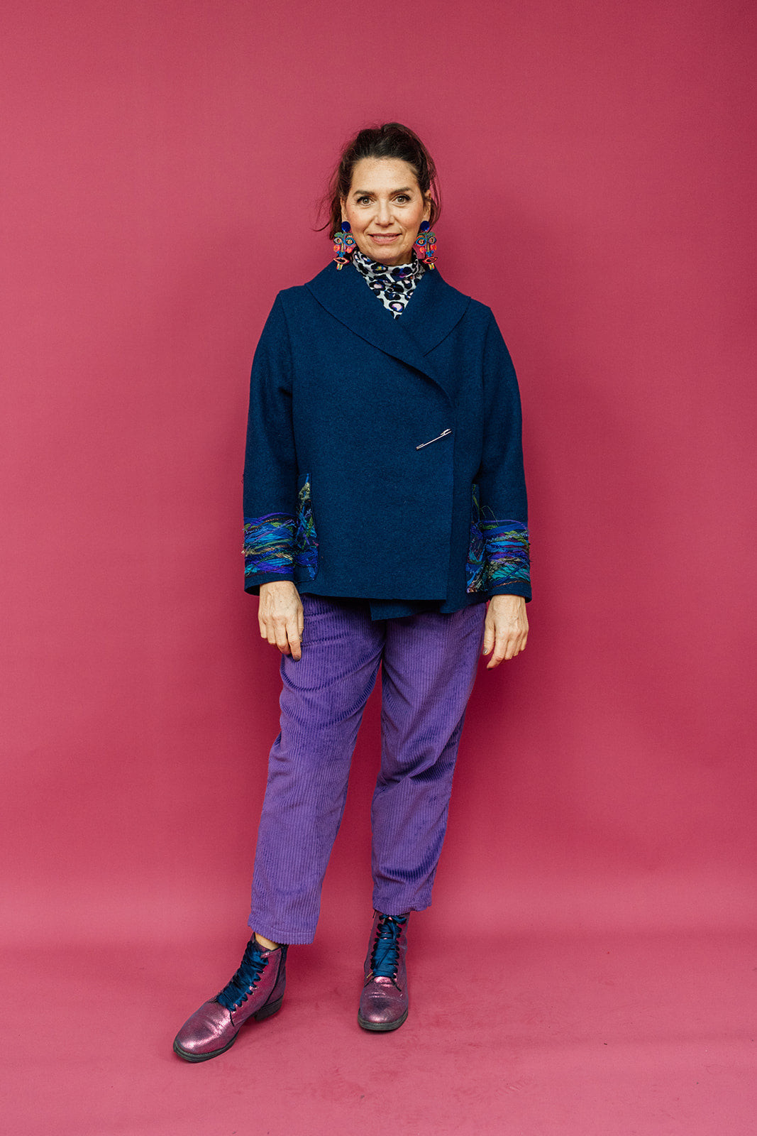 Embellished Cropped Wool Coat in Dark Blue