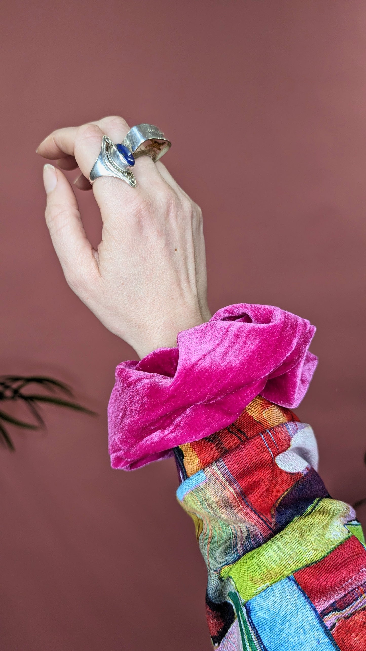 Velvet Hair Scrunchie in Pink