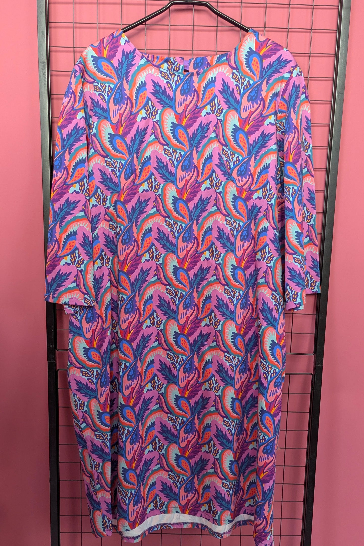 * Shift Dress in Petals Print - Sample