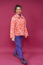 Load image into Gallery viewer, Zip Up Fleece in Wavy Pink Check