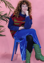 Load image into Gallery viewer, Maxi Velvet Side Split Skirt in Cornflower Blue