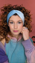 Load image into Gallery viewer, Velvet Headband in Baby Blue