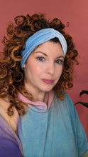 Load image into Gallery viewer, Velvet Headband in Baby Blue