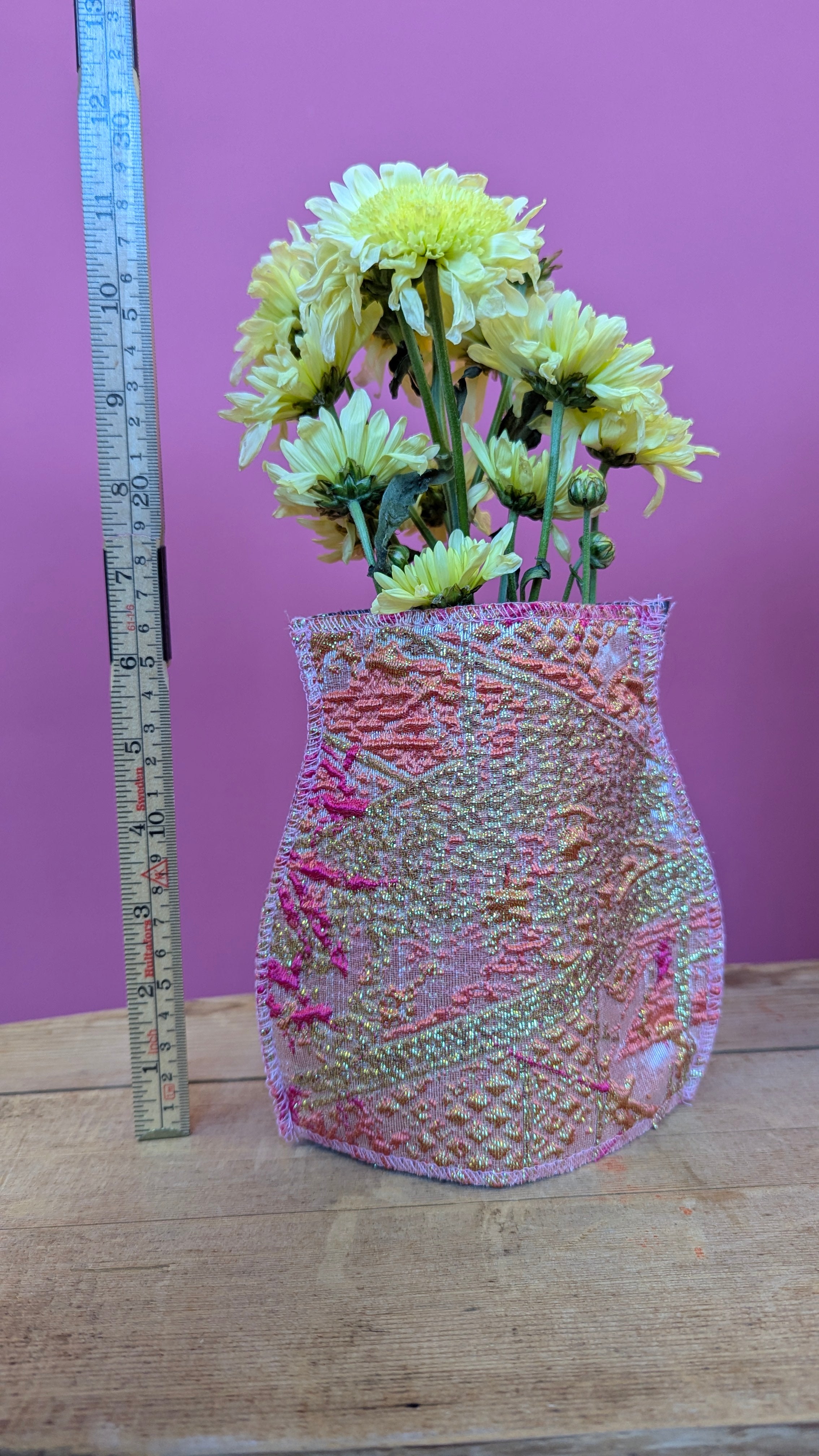 *Pop Up Vases - 2 Colourways - Megan Crook