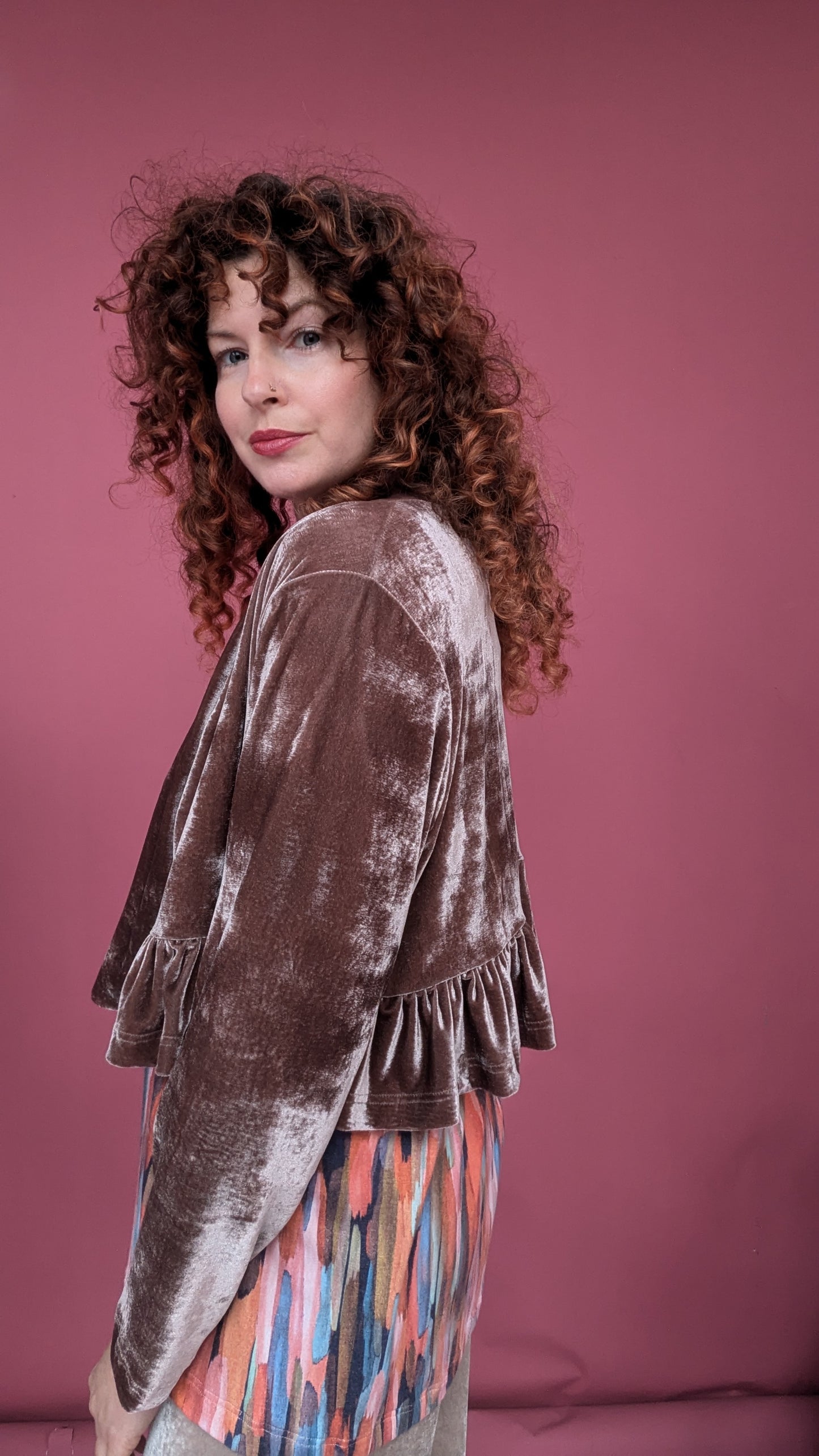 Velvet Ruffle Bolero in Mushroom