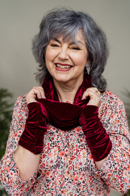 Velvet Cowl and Wrist Warmers Set in Burgundy