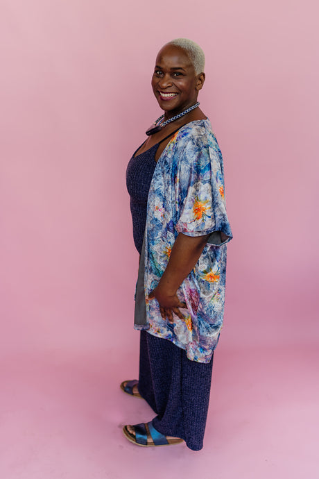 Velvet Blanket Cardigan in Blue Floral